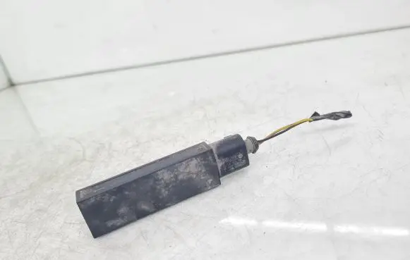 Volkswagen PASSAT B6 Interior comfort aerial antenna 1K0909133