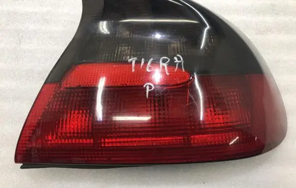 Opel Tigra A Rear/tail lights 90482001