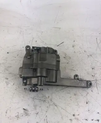 Mercedes-Benz ML W164 Oil pump A6421810547
