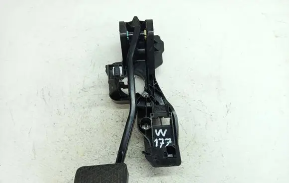 Mercedes-Benz A W177 Brake pedal A1772901000 50004AA20Q 5006M01