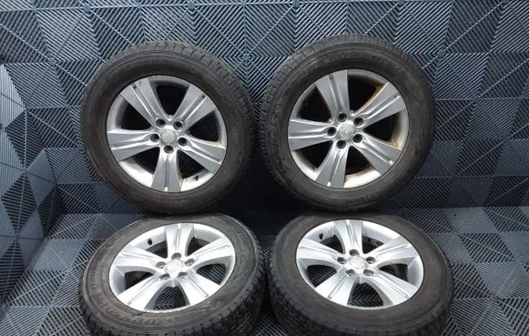 KIA Sportage R17 alloy rim 529103U200