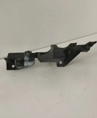 BMW 7 E65 E66 Headlight/headlamp mounting bracket 161698