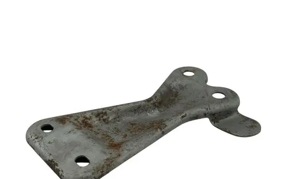 Audi A6 S6 C5 4B Engine mounting bracket 4B0803939B