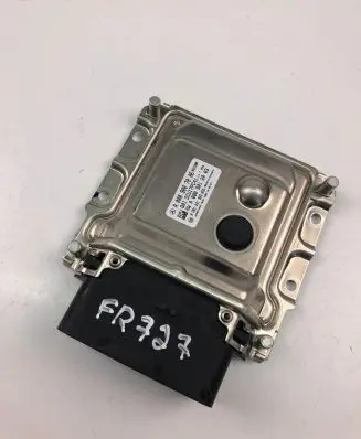 Mercedes-Benz E W212 Engine control unit/module ECU A0009007006 0281031383
