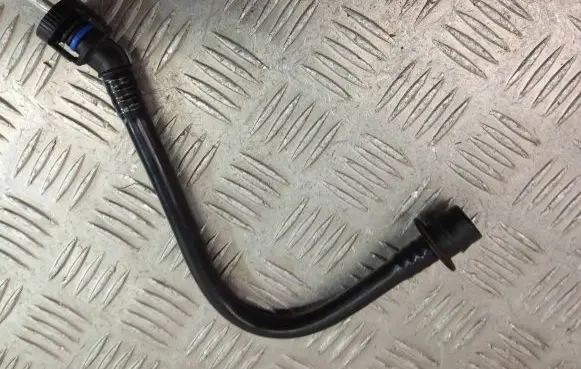 BMW X3 F25 Vacuum line/pipe/hose 7607520