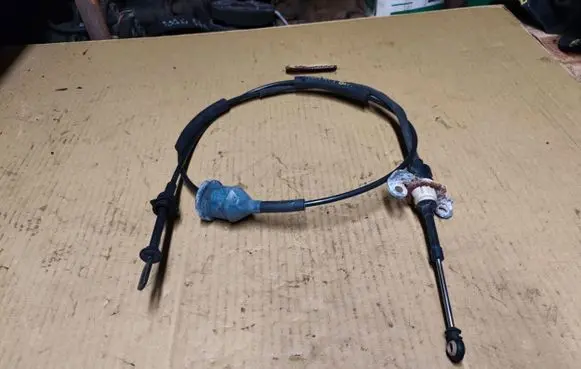 Dodge Magnum Gear shift cable linkage 