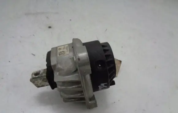 BMW 7 F01 F02 F03 F04 Engine mount bracket 22116777371