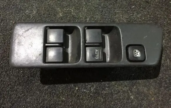 Subaru Forester SF Electric window control switch