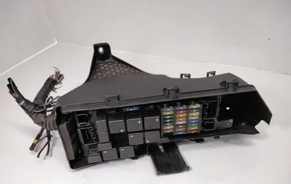 Volvo V70 Fuse box set 9494210 GB20GF10