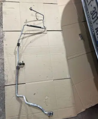 BMW 7 E65 E66 Air conditioning (A/C) pipe/hose 8379837