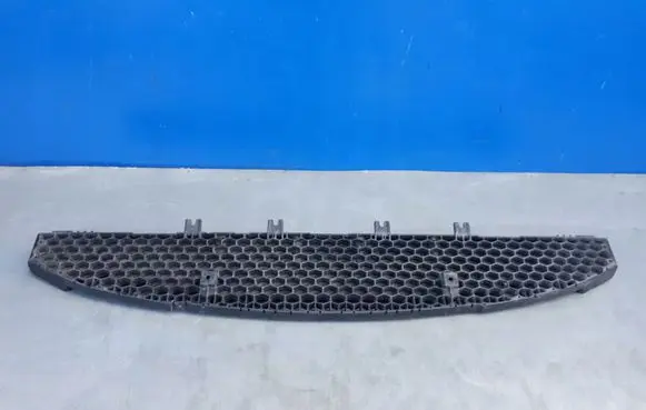 KIA Ceed Front bumper skid plate/under tray 865601H500