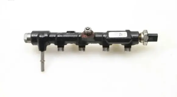 Ford Focus Fuel main line pipe 9825589880