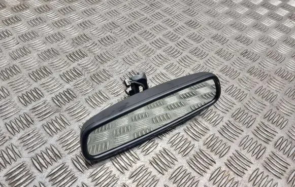 Rear view mirror (interior)