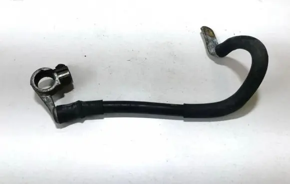 Volkswagen Golf V Positive cable (battery) 1t0971235a