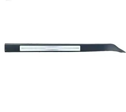 Foot area side trim