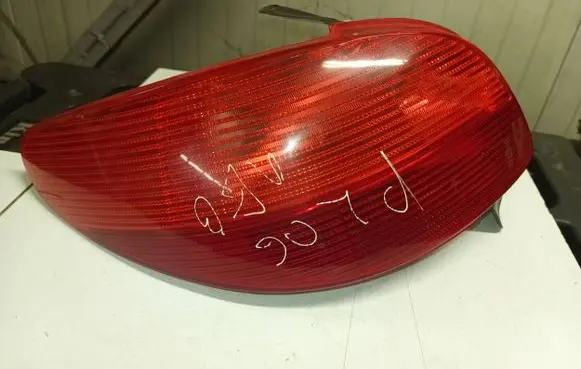 Peugeot 206 Rear/tail lights