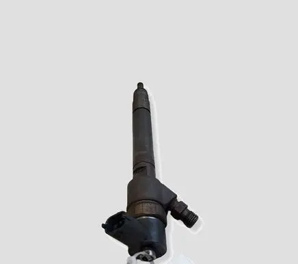 Volvo C70 Fuel injector 30777526 0445110298