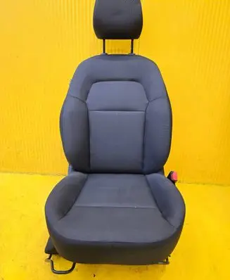 Dacia Sandero III Front driver seat 