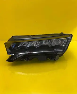 Skoda Octavia Mk4 Headlight/headlamp 5E4941009