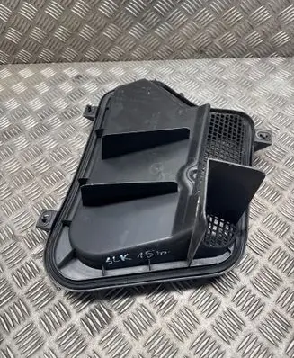 Mercedes-Benz SLK R172 Cabin air micro filter cap A1728300144