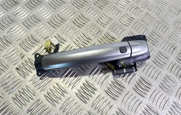 Suzuki SX4 S-Cross Front door exterior handle