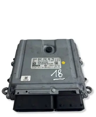 Mercedes-Benz CLS C219 Engine control unit/module A6421509078 0281013704