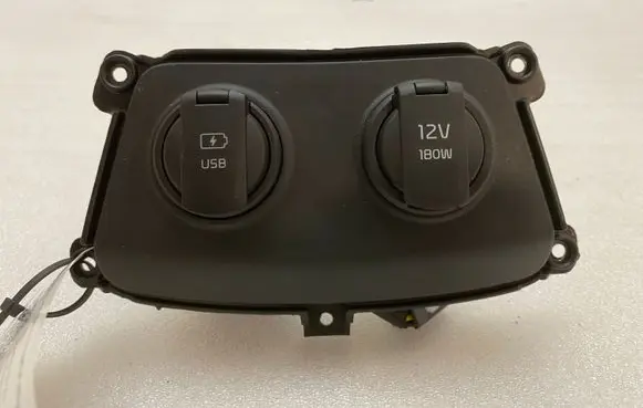 USB socket connector