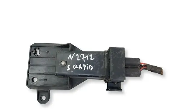 Skoda Rapid (NH) Coolant fan relay 5J0919506 HW05H008 070414