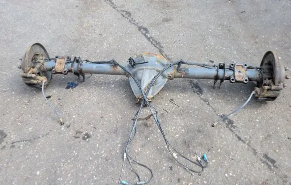 Mercedes-Benz Sprinter W906 Rear axle beam with reductor A9063500900 004070254 5113L3923