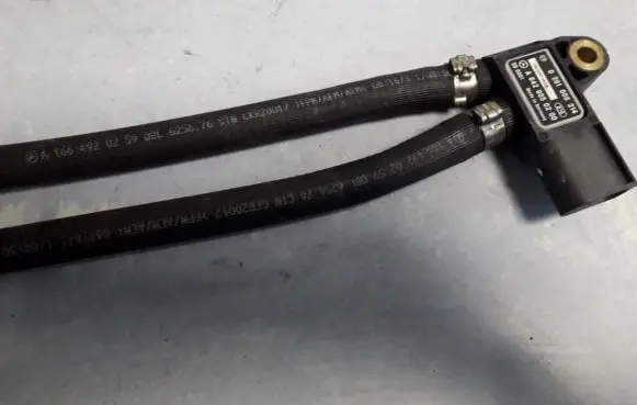 Mercedes-Benz ML W166 Exhaust gas pressure sensor 0281006214 a6429050200
