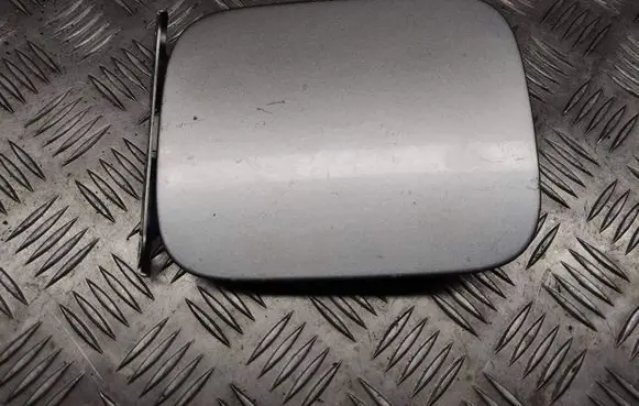 Nissan X-Trail T30 Fuel tank cap 8H3