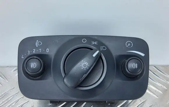 Ford Mondeo MK IV Light switch 6G9T13A024AE 04066404