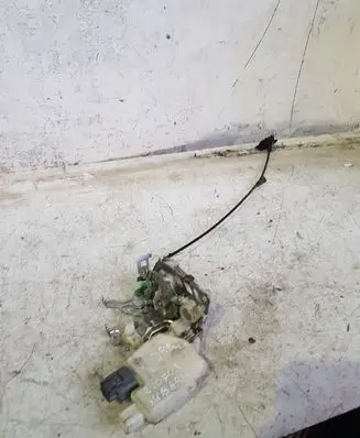 Subaru Outback Front door lock