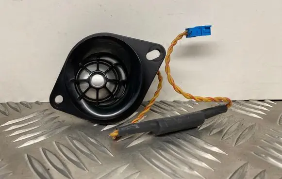 BMW 4 F32 F33 Panel speaker 9226358 65139226358