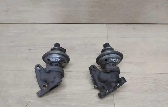 Toyota Avensis T270 EGR thermostat 782331602