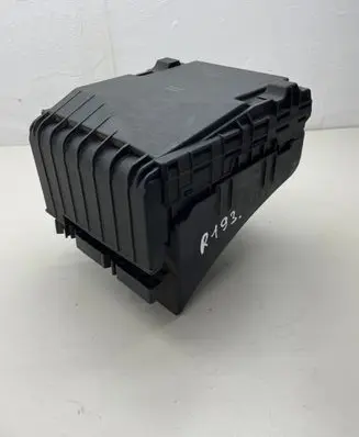 Volkswagen PASSAT B6 Fuse box set 1K0937540 3C0937125 63592777