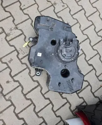 BMW X1 F48 F49 AdBlue liquid reservoir 7499666