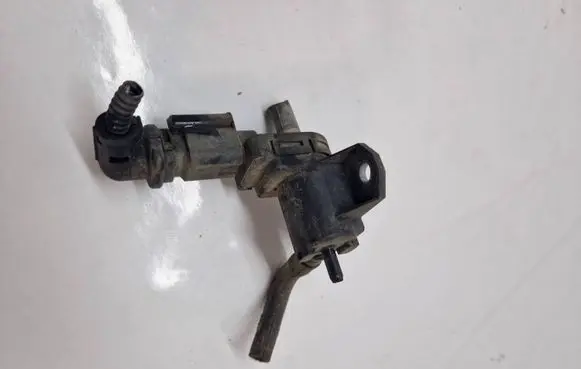 Citroen C4 Grand Picasso Vacuum valve 9688124580