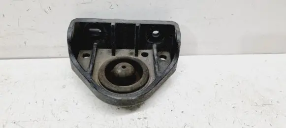 Hyundai Tucson TL Radiator mount bracket 25333D3000