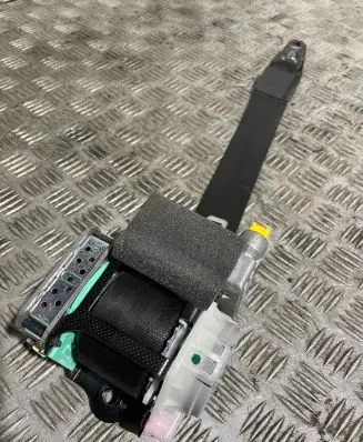 Audi A6 S6 C7 4G Front seatbelt 4G8857706D