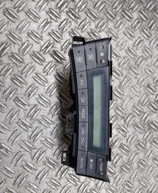 Toyota Prius (XW30) Climate control unit