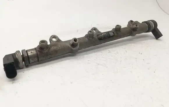 BMW 3 E90 E91 Fuel main line pipe