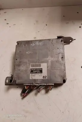 Toyota Corolla Verso AR10 Engine control unit/module 8966105821 MB1758008330