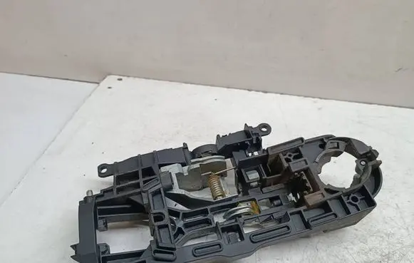 BMW 5 F10 F11 Rear door exterior handle/bracket 7175650