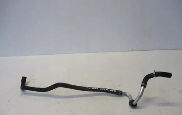 Mercedes-Benz ML W164 Engine coolant pipe/hose