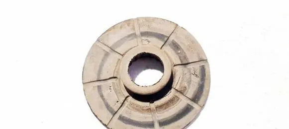 Opel Insignia A Front coil spring rubber mount 90538496