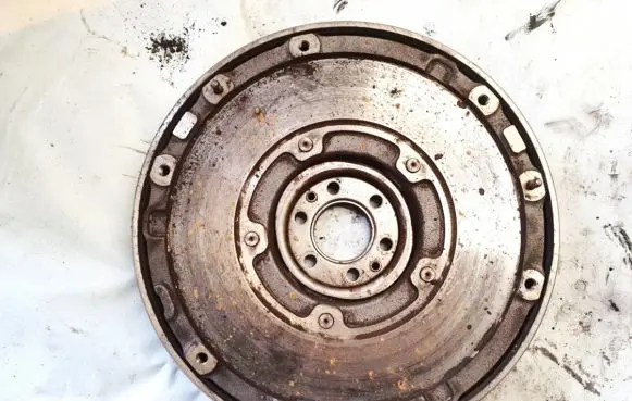 Volvo V40 Flywheel av616477ce av61-6477-ce