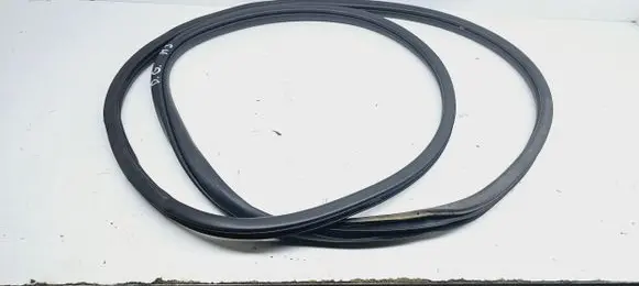 Honda Jazz IV GR Rear door rubber seal (on body) 