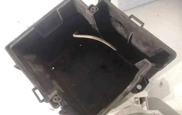 Mini One - Cooper R50 - 53 Battery box tray 