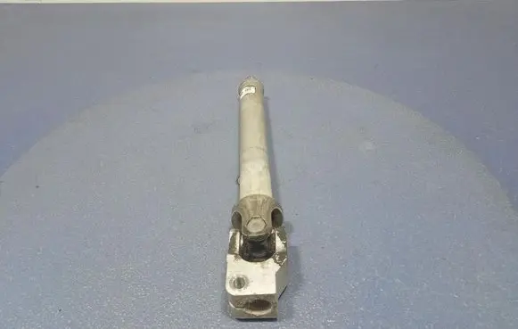 BMW X6 M Steering wheel axle 6871959